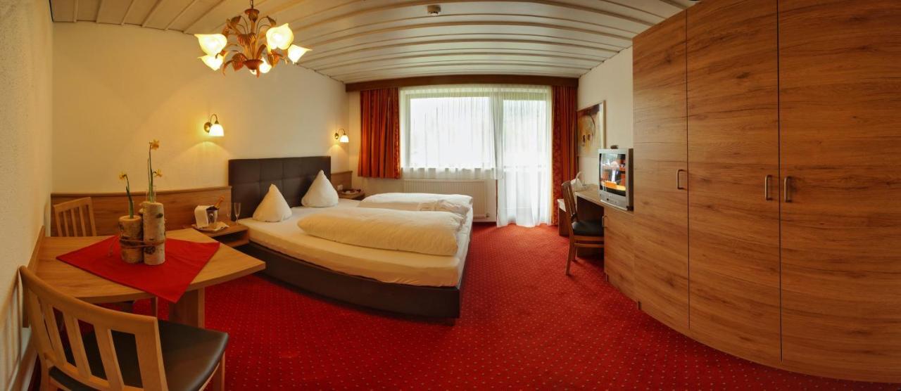 Kinderhotel Laerchenhof Obsteig Exterior photo